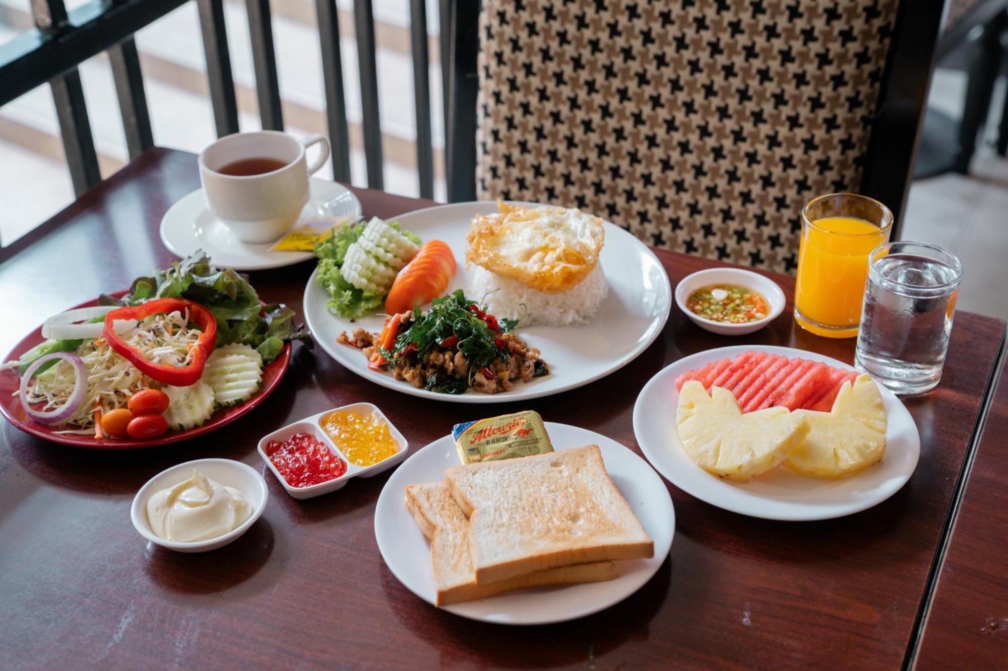 Prelude Hotel Kanchanaburi Luaran gambar
