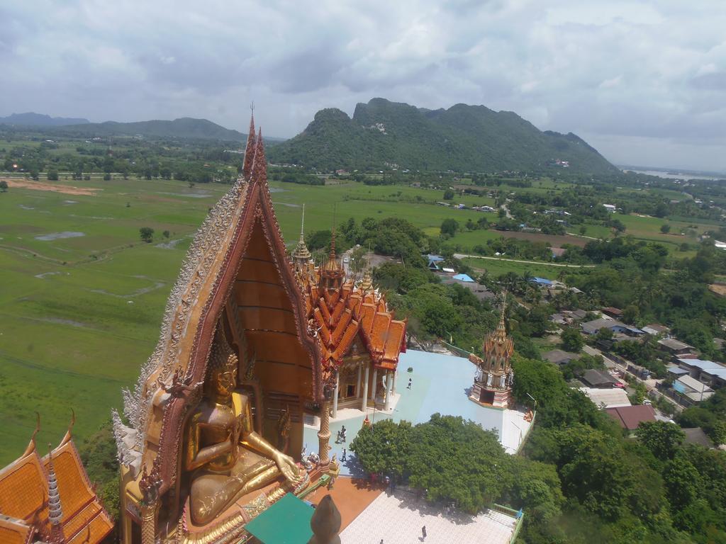 Prelude Hotel Kanchanaburi Luaran gambar